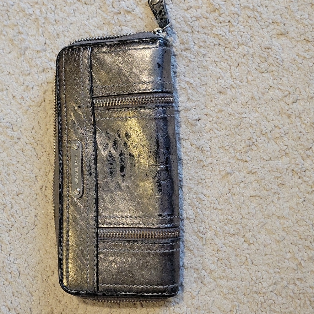 Michael Kors silver snake wallet